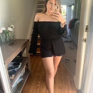 🖤 black shorts romper with long sleeve